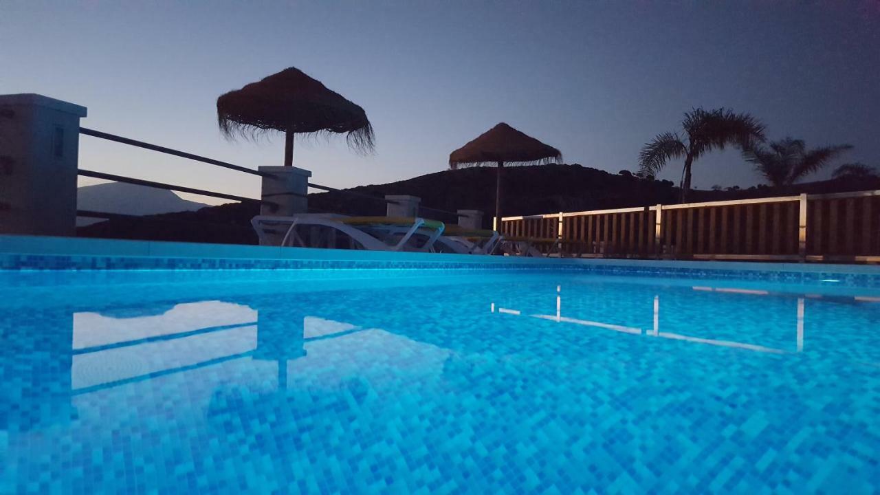 Villa Rural El Mirador Алора Екстериор снимка