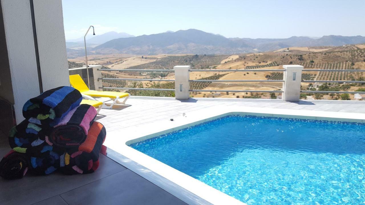 Villa Rural El Mirador Алора Екстериор снимка